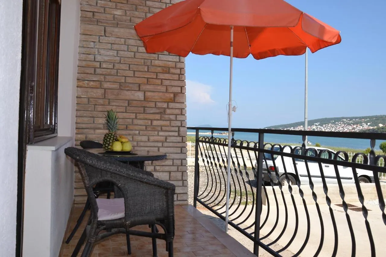 Apartments Marin1 - Near Pebble Beach Trogir Croácia